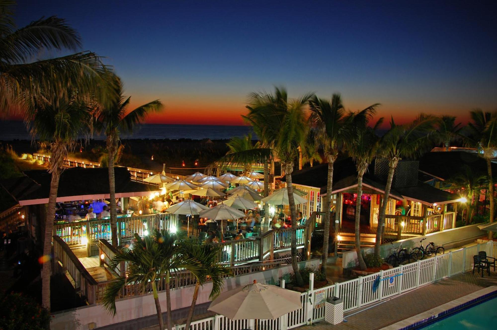 The Beachcomber St. Pete Beach Resort & Hotel Екстериор снимка